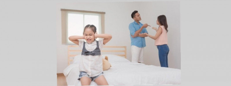 Anak Belajar Menjadi Manusia dari Orang Tuanya